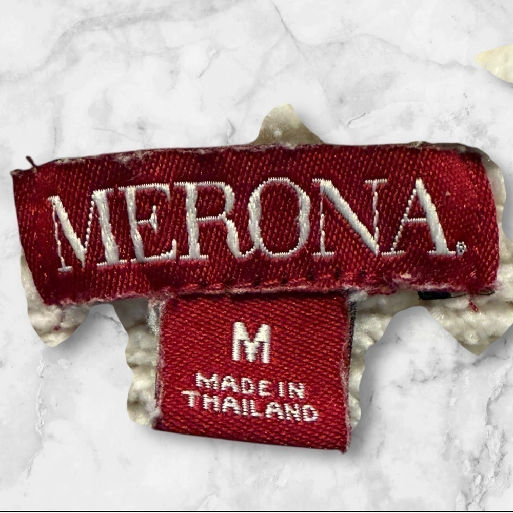 Women’s Merona sweater size M - Picture 3 of 5